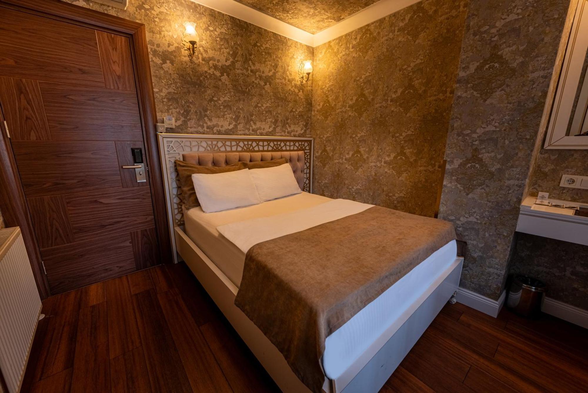 Golden Dream Otel Истанбул Екстериор снимка